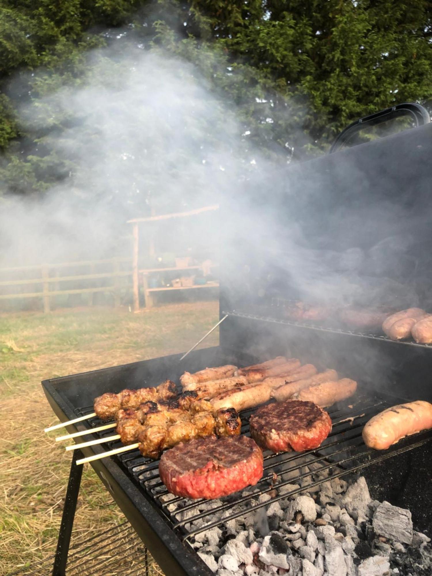 Swallows Oast Glamping Sedlescombe Exterior photo