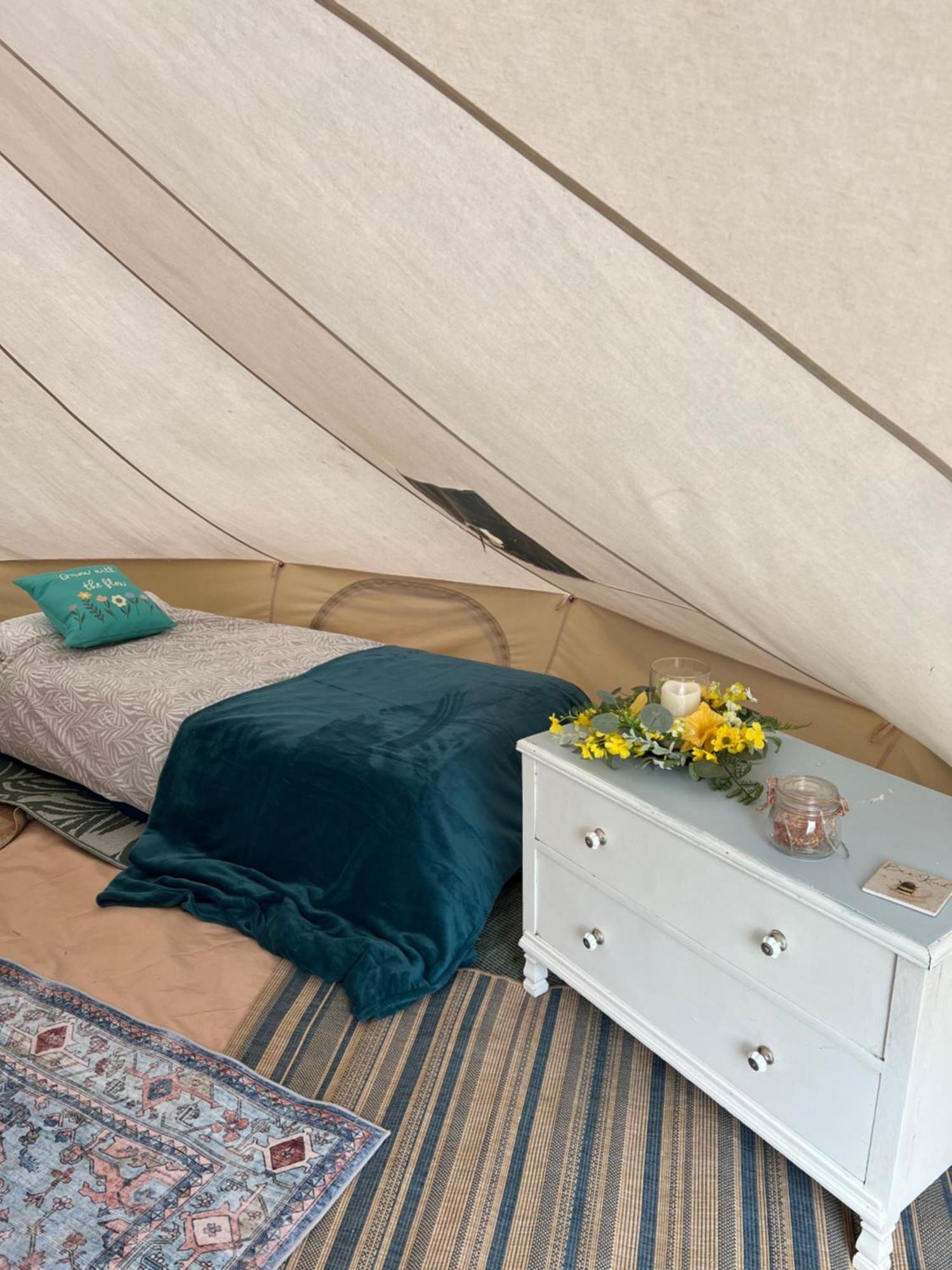 Swallows Oast Glamping Sedlescombe Exterior photo